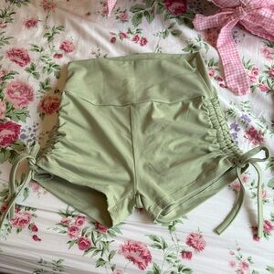 pistachio scrunch butt pocket shorts